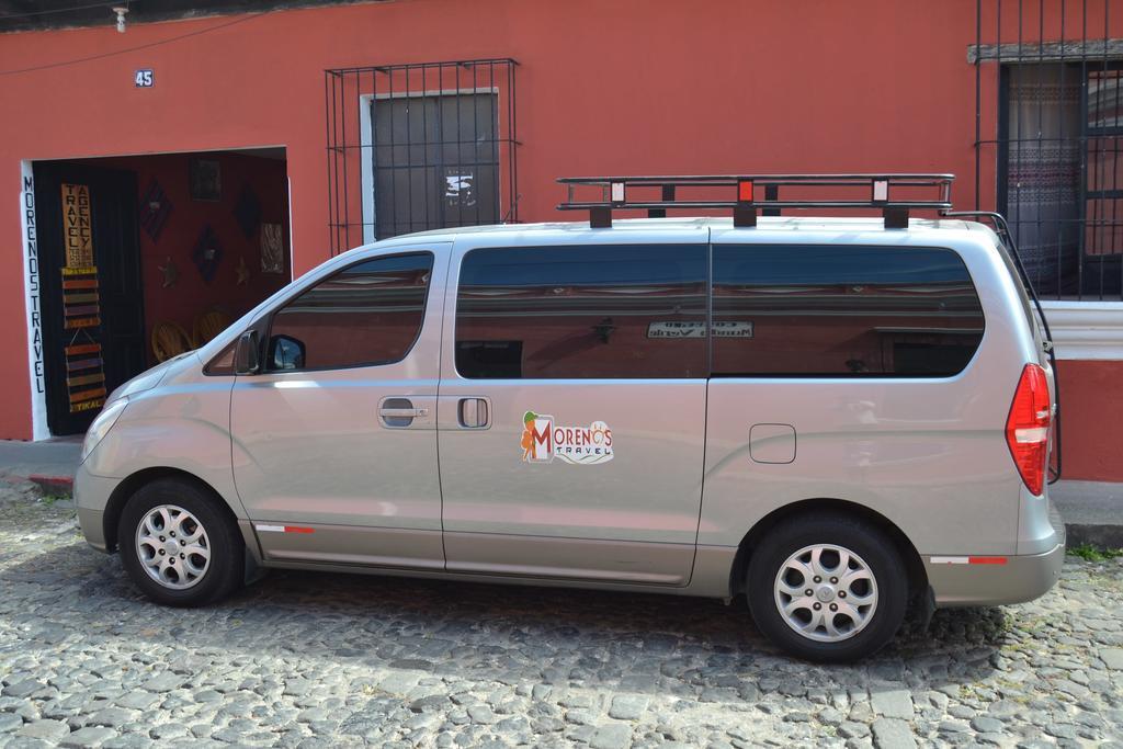 Hostal Morenos Antigua Ngoại thất bức ảnh